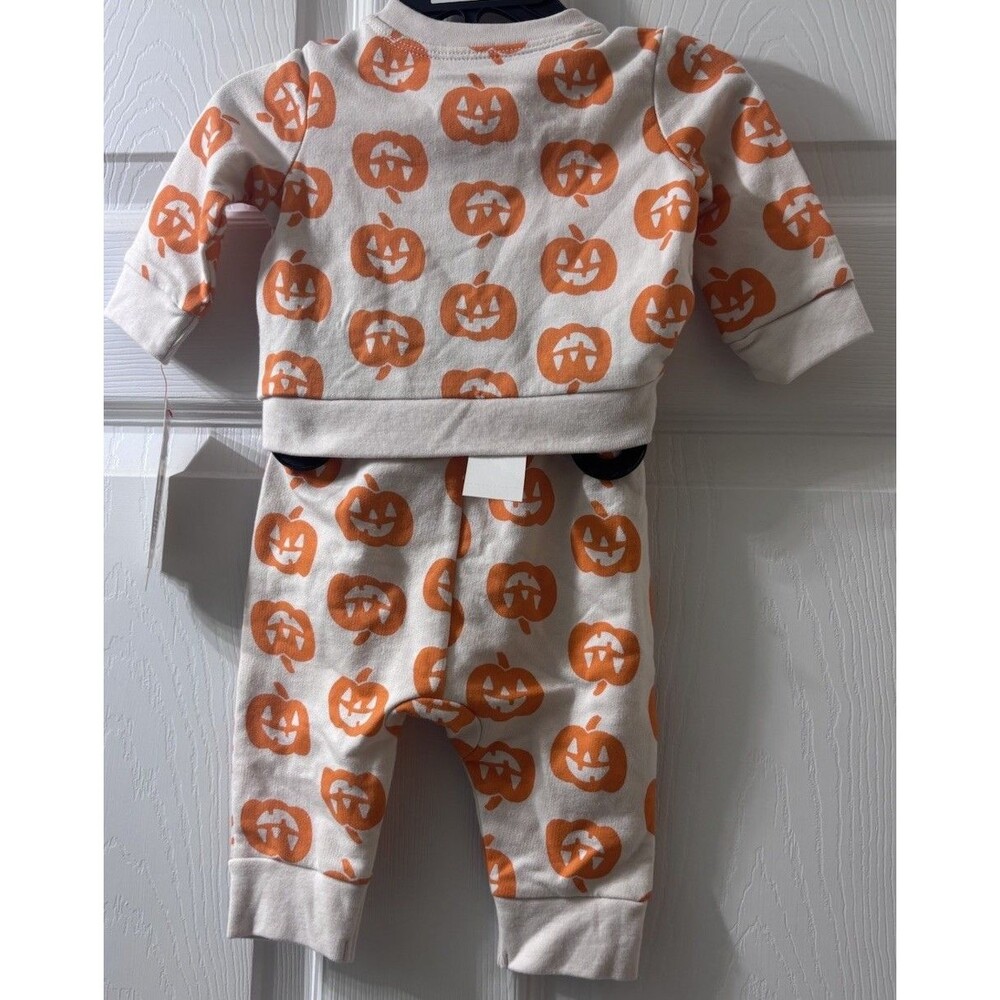 Cat and Jack Baby 0-3 Month Pumpkin Halloween Outfit Set Gender Neutral NWT